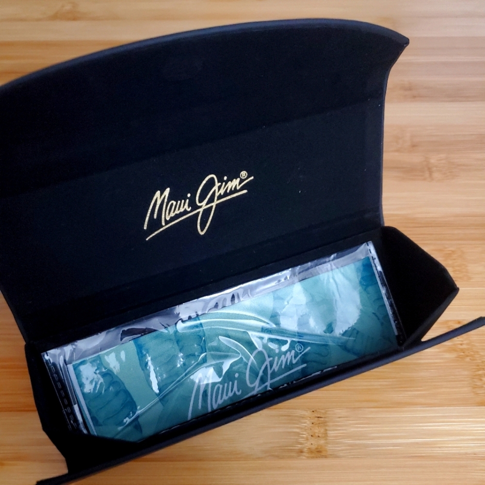 Maui Jim glasses case